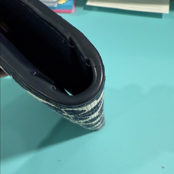 Kate Spade Navy and Cream Floral Wallet - Picture 7 of 8